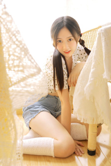 漂亮的女邻居3